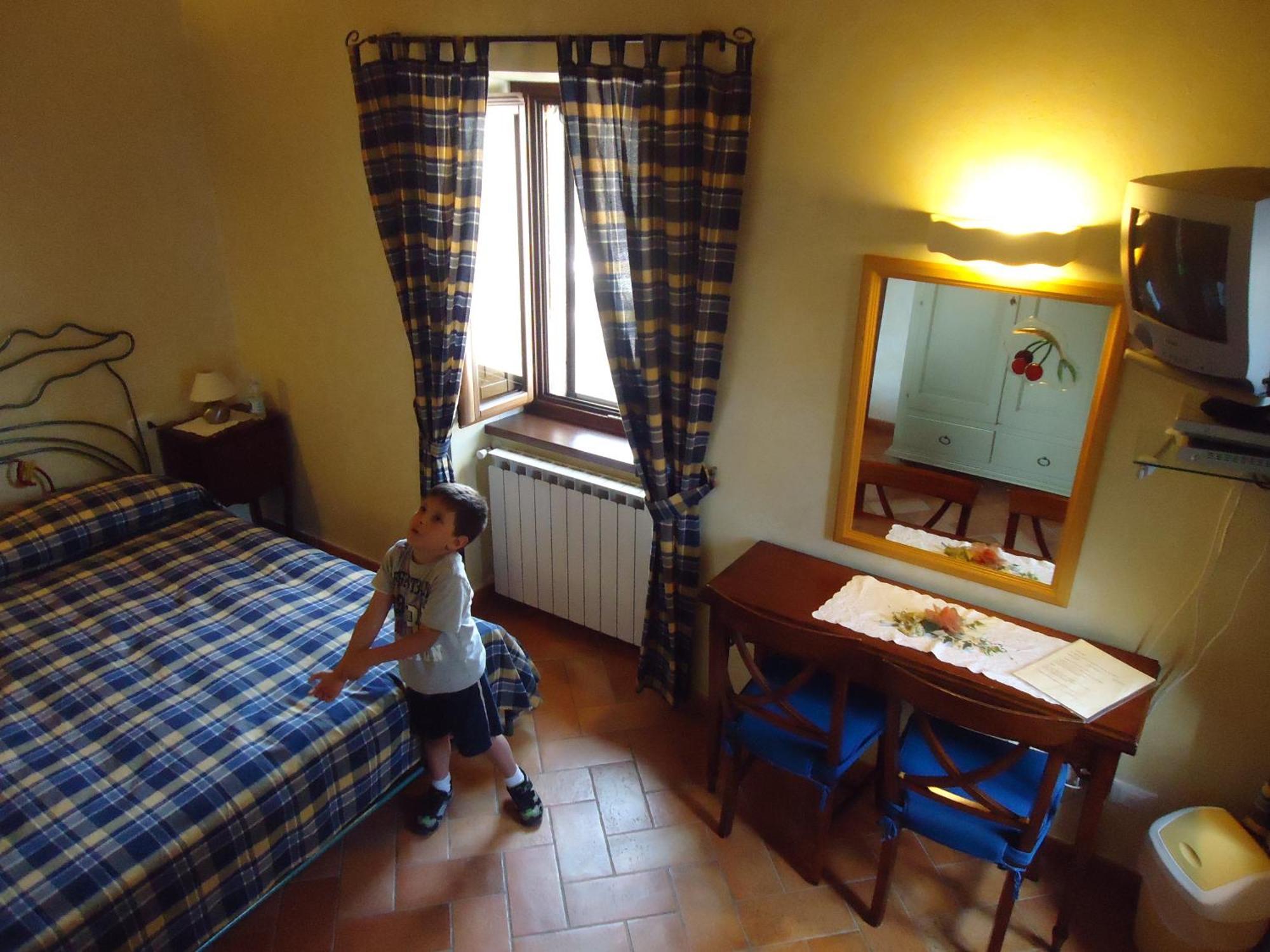 Bed and Breakfast La Dimora Di D'Annunzio Сканно Номер фото